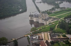 فيضانات باريس.4.jpg