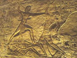 يهزم الحيثيين.png