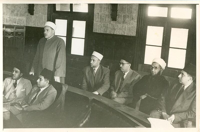 ملف:السباعي والمبارك ومصطفى الزرقا والاميري في البرلمان السوري عام 1949م.jpg